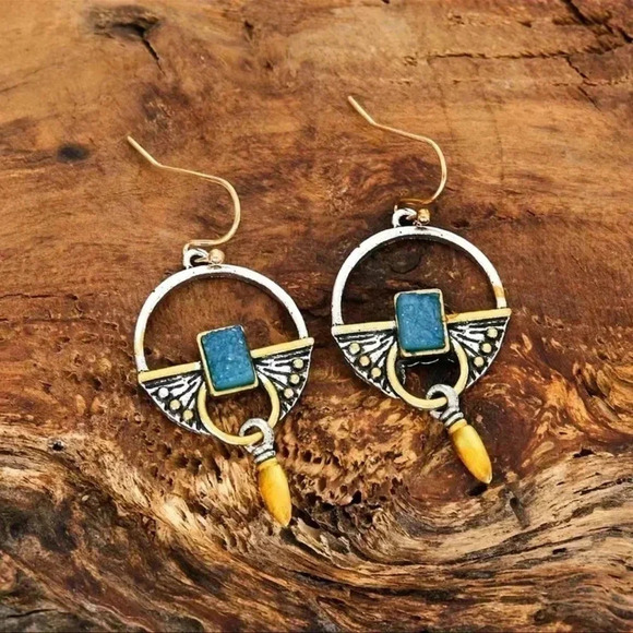 Turquoise Boho Circle Dangle Earrings - Picture 5 of 7